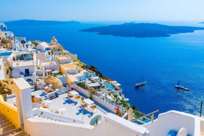 Σαντορίνη FLY & STAY 6 ημέρες / 5 νύχτες (Αναχωρήσεις : 4/7, 9/7, 21/7, 4/8, 11/8, 25/8, 31/8, 4/9 2025) από 499€