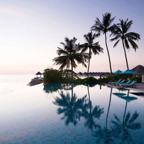 anantara_veli_maldives_dhoni_pool_sunset
