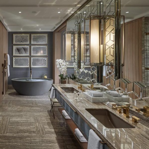 Ξενοδοχείο στο Ντουμπάι -Mandarin Oriental bathroom