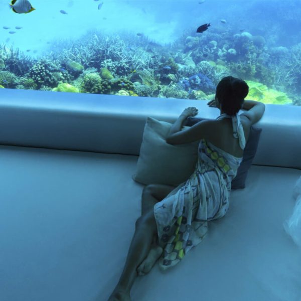 Μαλδίβες εμπειρία SPA-Huvafen Fushi Spa-Iconic-Underwater Treatment